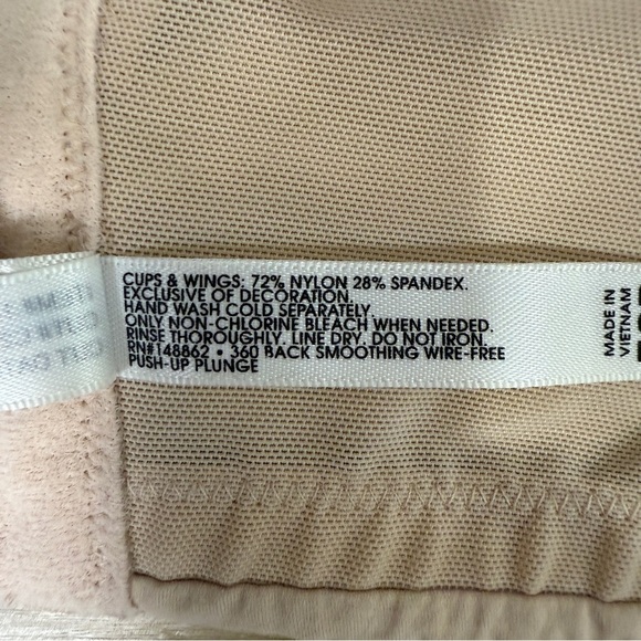 Torrid Curve Nude Wire-free Push-up Plunge Bra Plus Size 52B - Picture 5 of 5